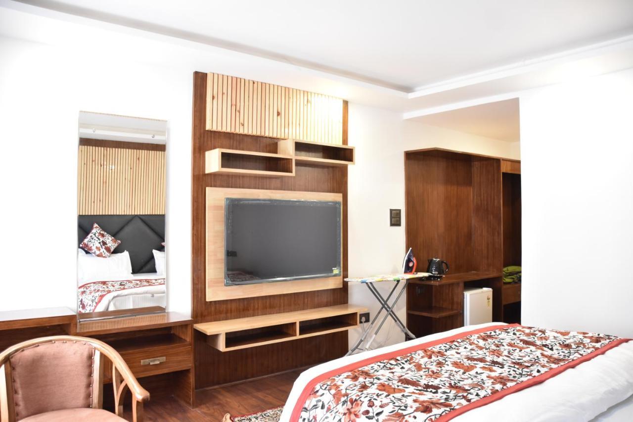 Hotel Lidder Palace باهالغام المظهر الخارجي الصورة