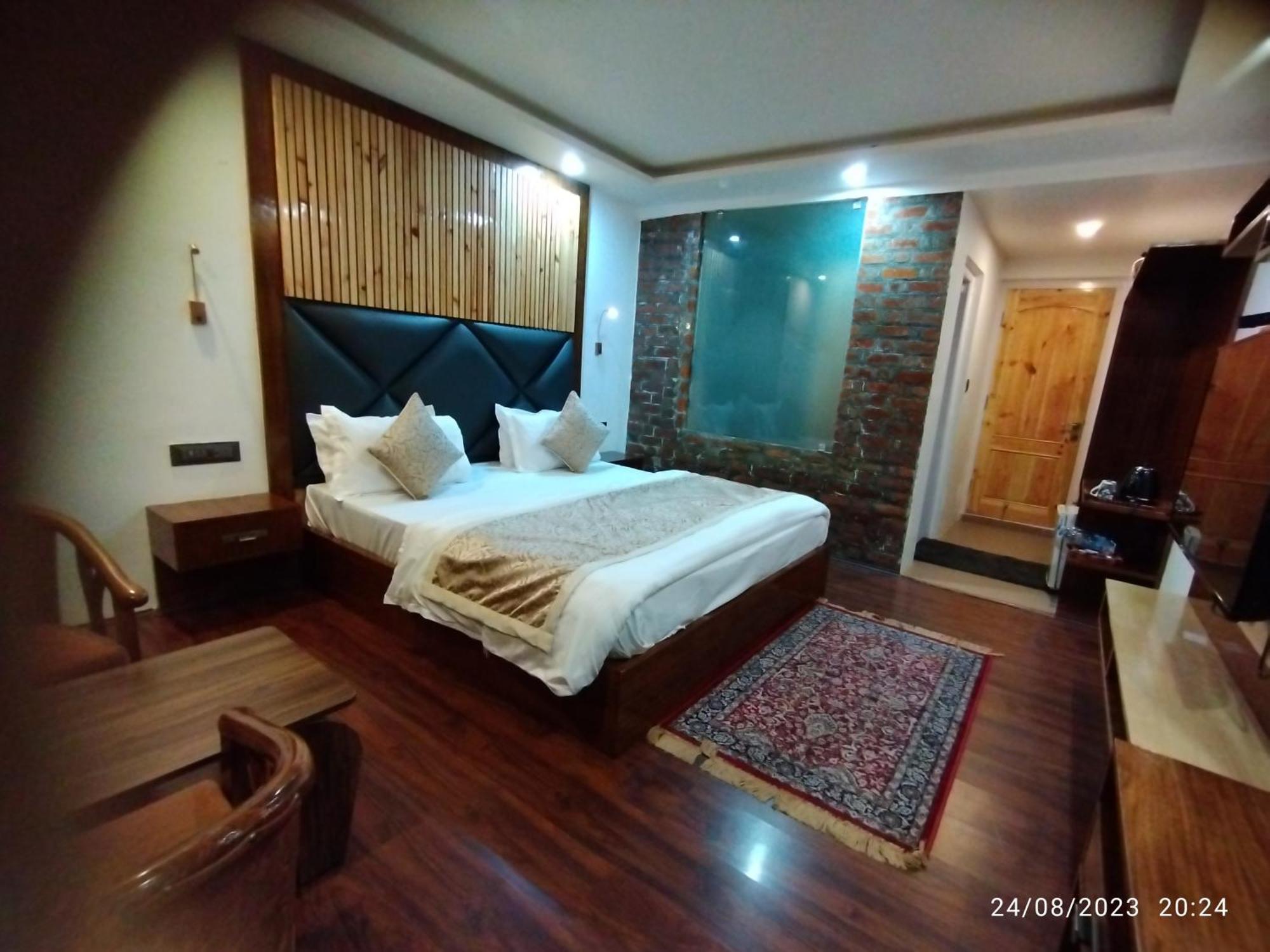 Hotel Lidder Palace باهالغام المظهر الخارجي الصورة